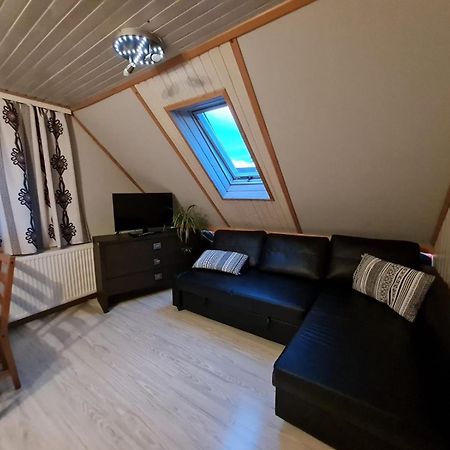 Koliba Nad Bialka Czarna Gora Bed & Breakfast Bagian luar foto