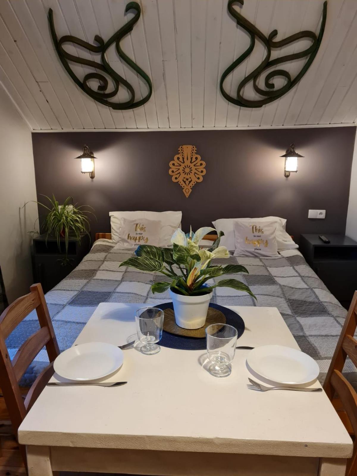 Koliba Nad Bialka Czarna Gora Bed & Breakfast Bagian luar foto