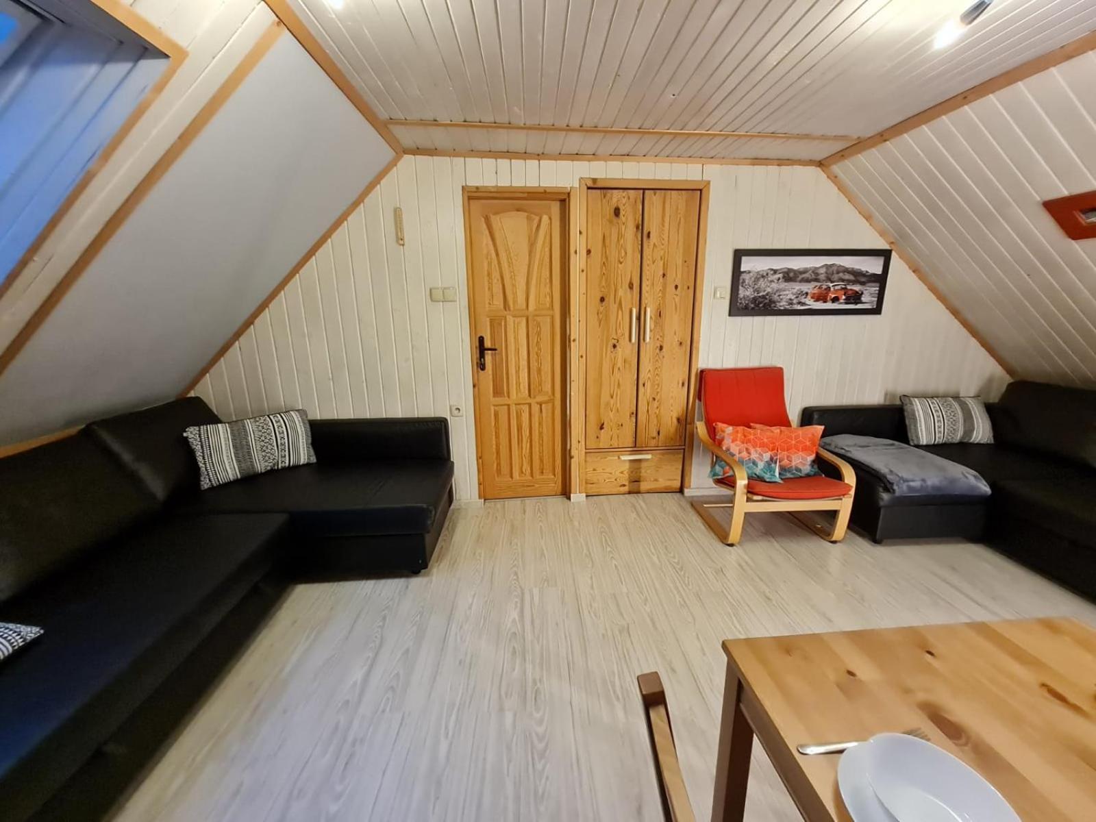 Koliba Nad Bialka Czarna Gora Bed & Breakfast Bagian luar foto