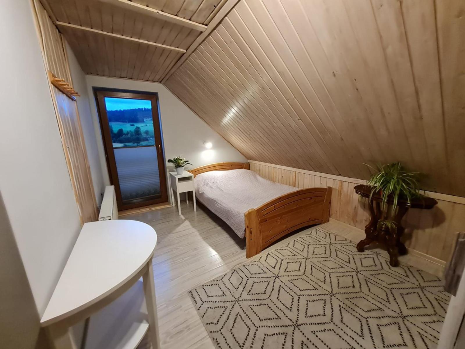 Koliba Nad Bialka Czarna Gora Bed & Breakfast Bagian luar foto