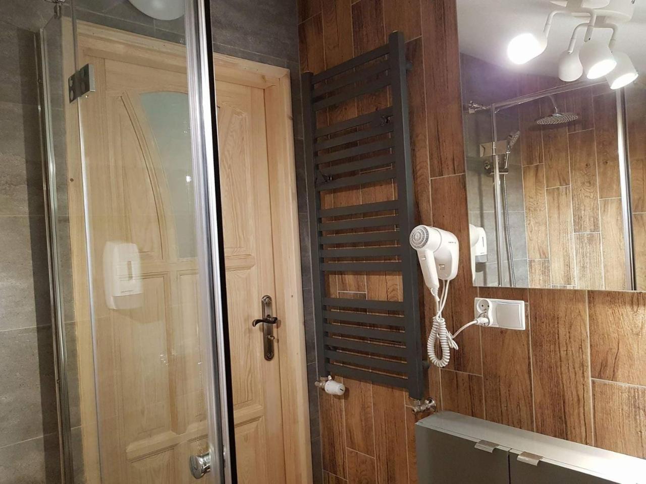 Koliba Nad Bialka Czarna Gora Bed & Breakfast Bagian luar foto