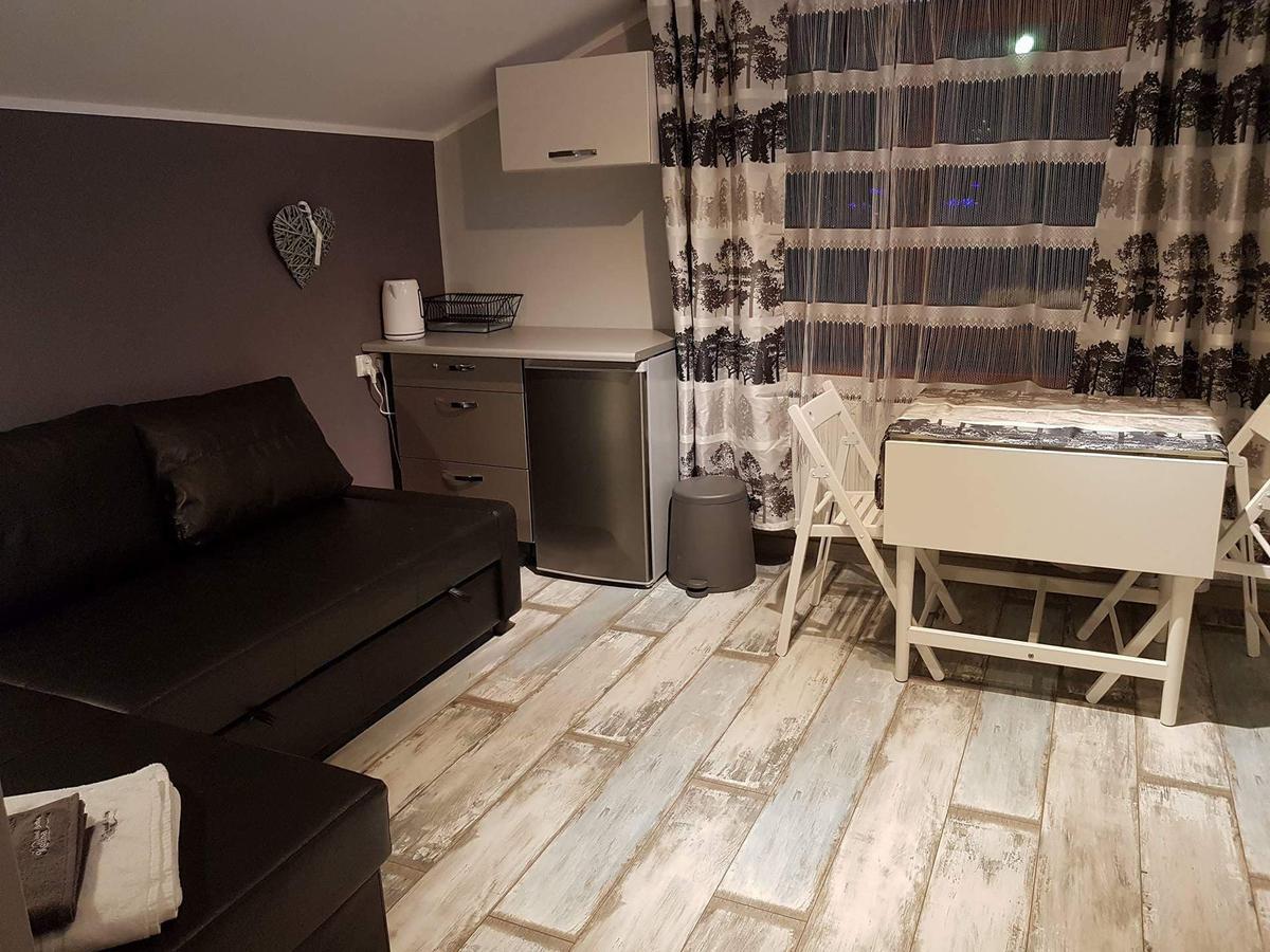 Koliba Nad Bialka Czarna Gora Bed & Breakfast Bagian luar foto